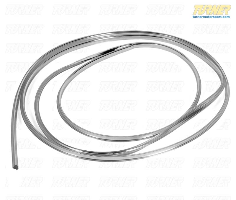 51311884402 Plastic Chrome Windshield Lockstrip Front E30